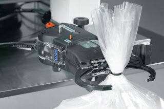 HellermannTyton - 102-61000 - Automatisches Kabelbindersystem inkl. 100 mm Umbausatz
